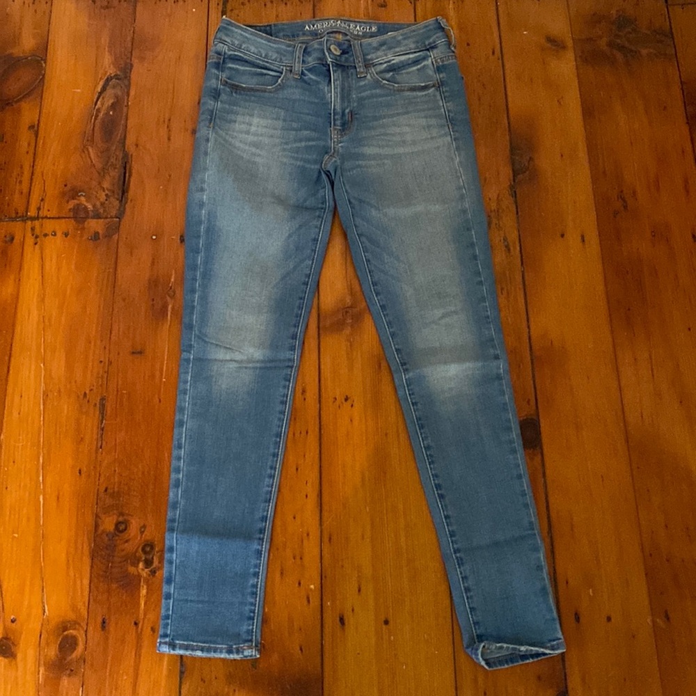 American Eagle High Rise Skinny Jeans